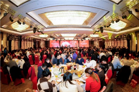 攜手麓谷運(yùn)營，共生共創(chuàng)共榮：九九獲評(píng)最佳影響力企業(yè)